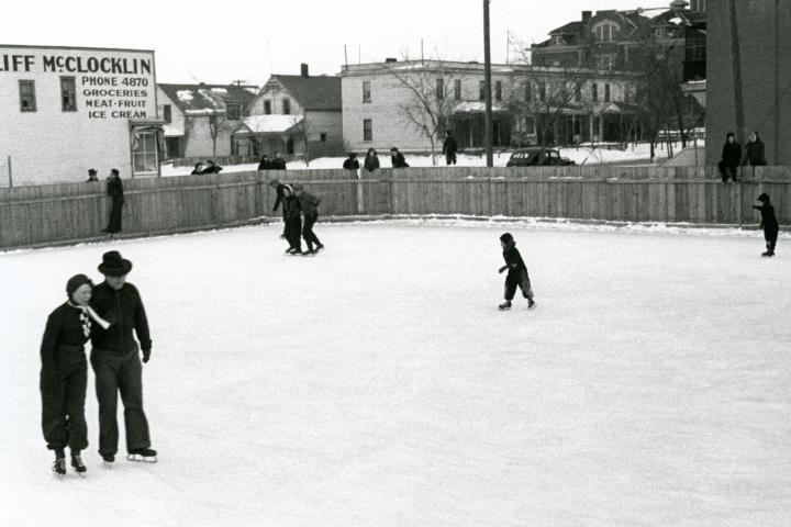 skaters waltz